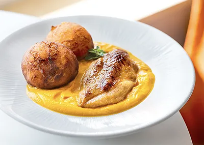 Hamis vadas csirkemell burgonyafánkkal